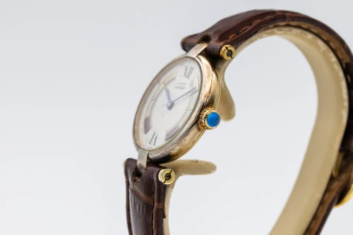Cartier Trinity Vendôme 30mm Silver 925 Leather White Dial 590003